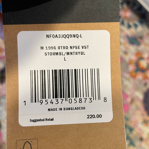 North Face 1996 Retro Nuptse Vest - Picture 5 of 5